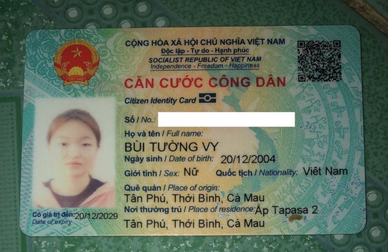 Rơi CCCD tên Bùi Tường Vy 2004 Bình Dương