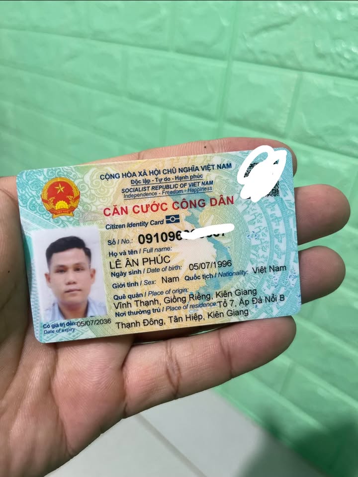 Rơi ví/giấy tờ tuỳ thân Lê Ân Phúc