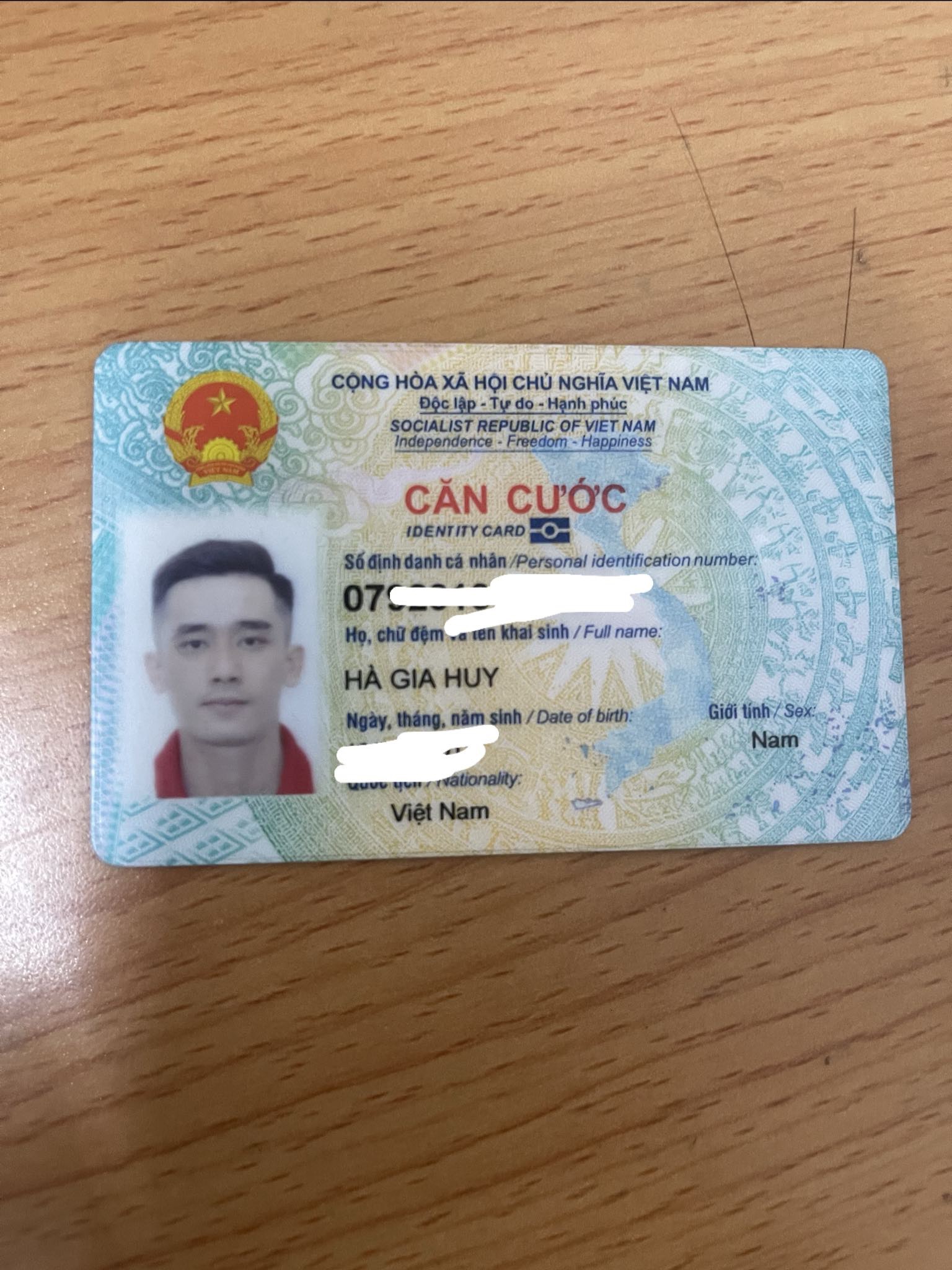 Rơi ví giấy tờ tuỳ thân Hà Gia Huy