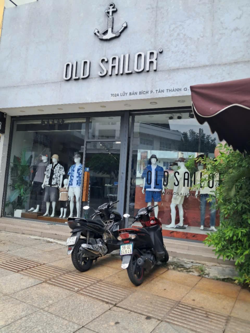 Rơi balo mini ở Lũy Bán Bích, Tân Phú